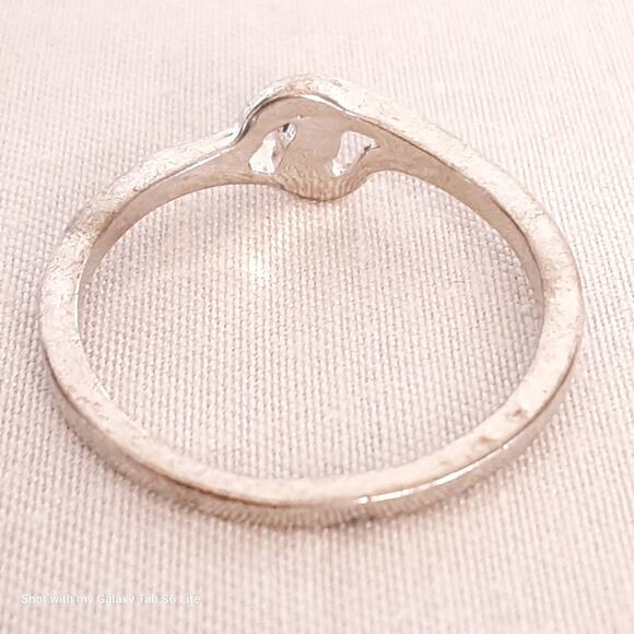 Slender Ring Silver Tone Metal Cradling Single Clear Stone - Picture 5 of 10